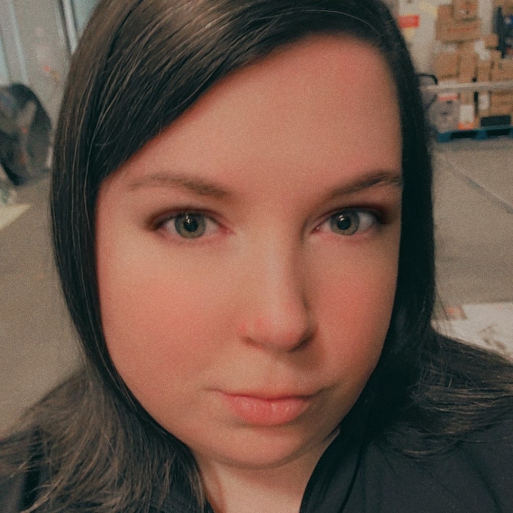 Meet your Posher, Victoria